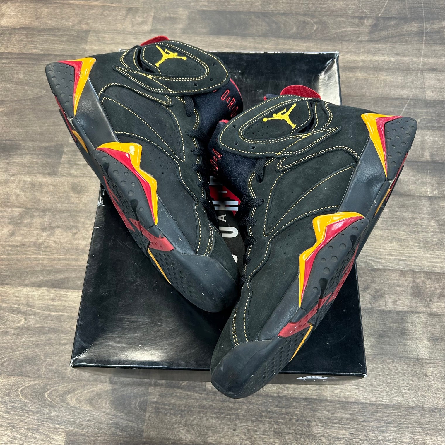 Citrus Jordan 7 Retro (USED)