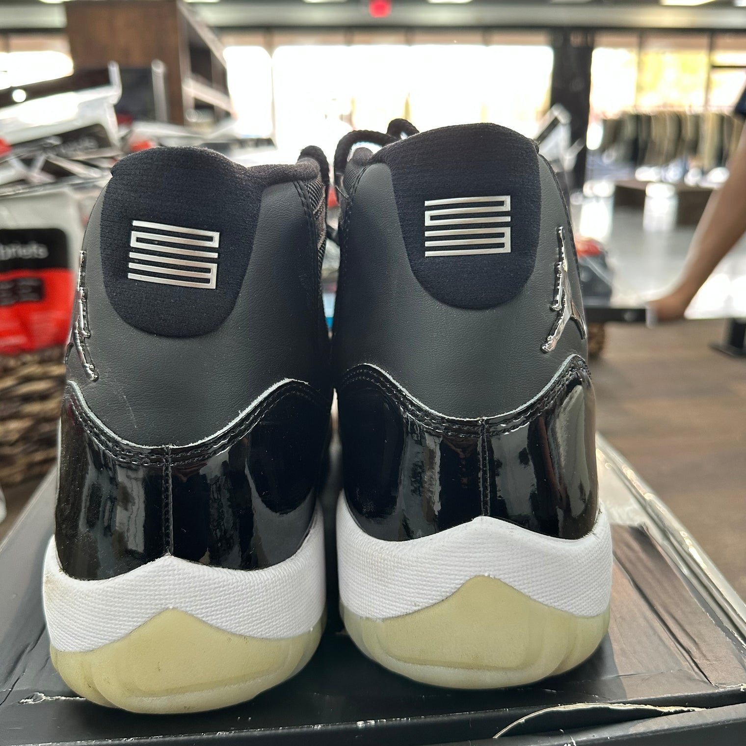 Jubilee Jordan 11 Retro (USED)