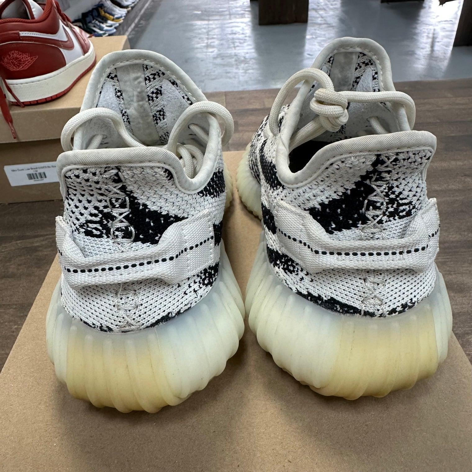 Yeezy Boost 350 V2 Zebra (USED,No Box)
