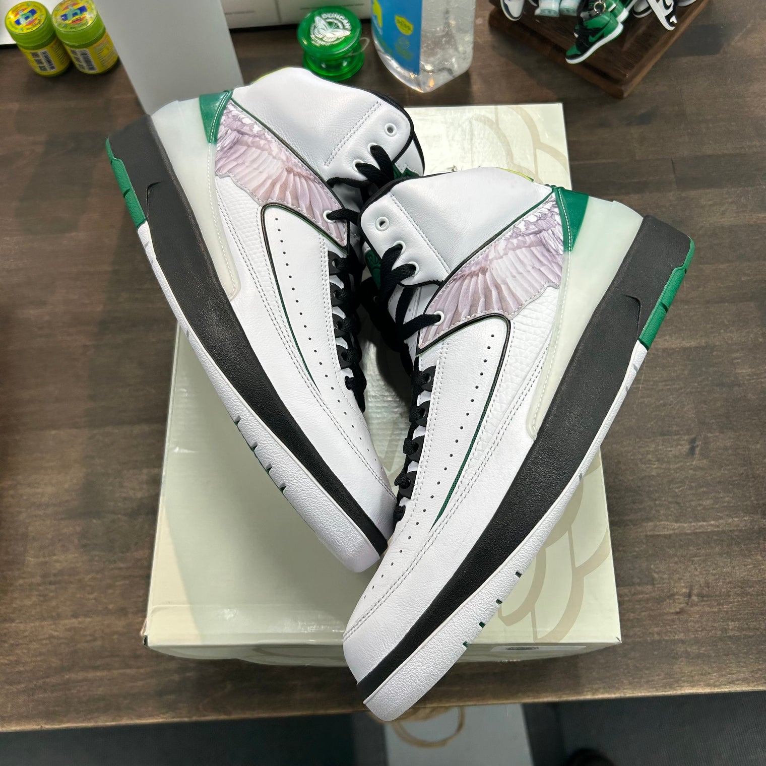 H-Wings Jordan 2 Retro (USED)