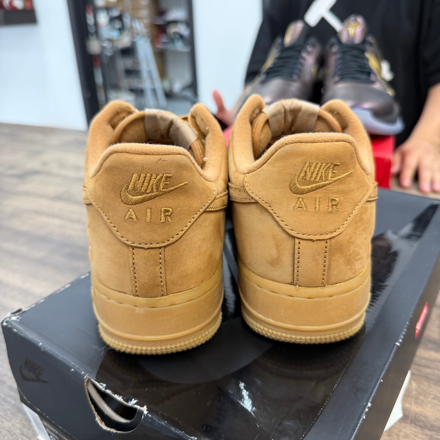 Wheat Supreme Air Force 1 Low (USED, Replacement Box)