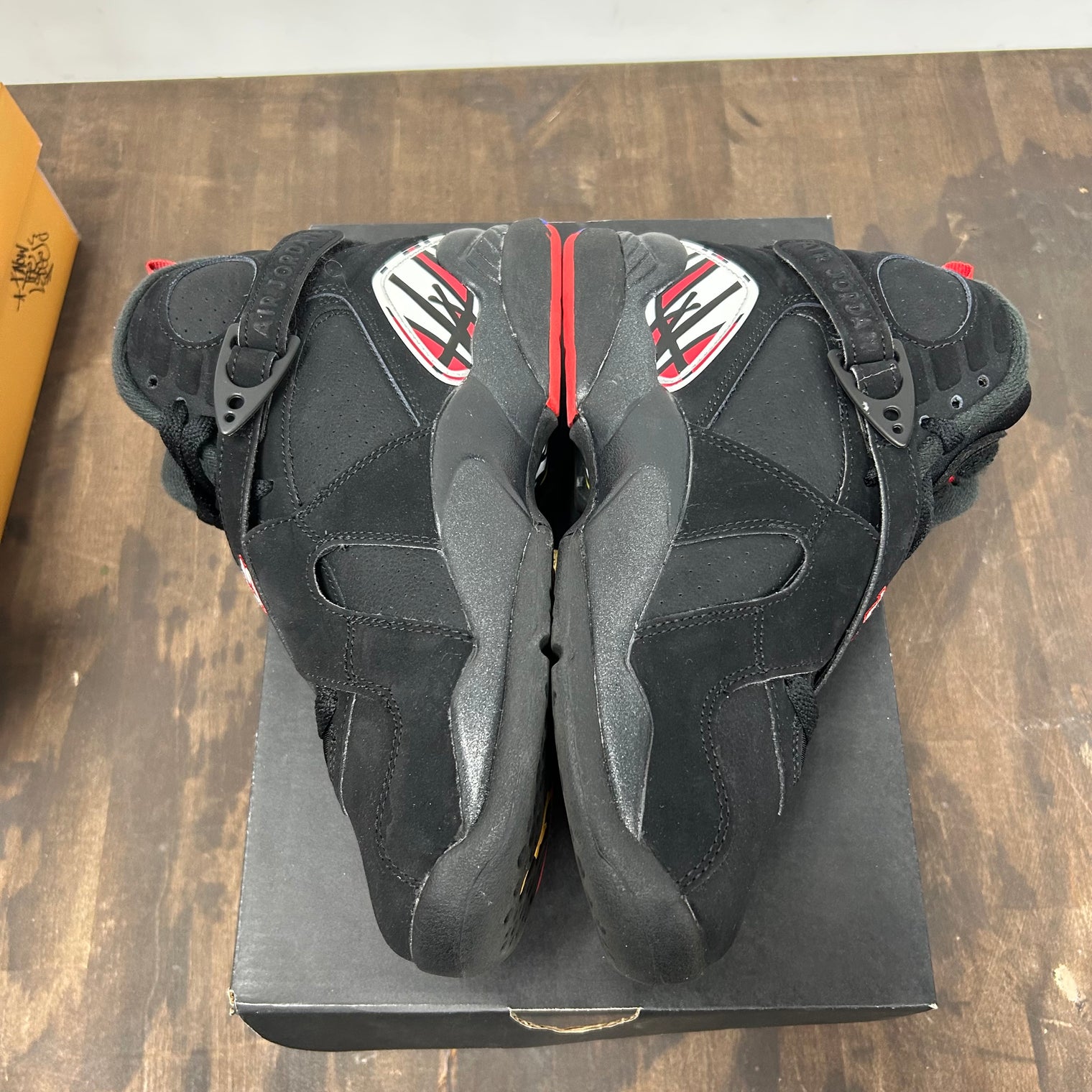 (GS) Playoff Jordan 8 Retro (2023) (USED)