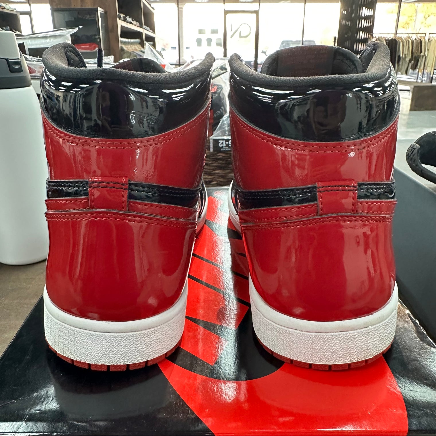 Patent Bred Jordan 1 High (USED)