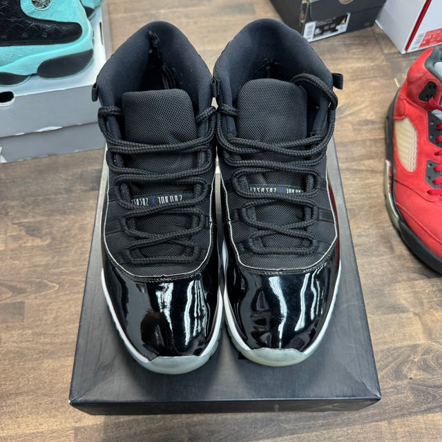 Space Jam Jordan 11 Retro (2018) (USED)