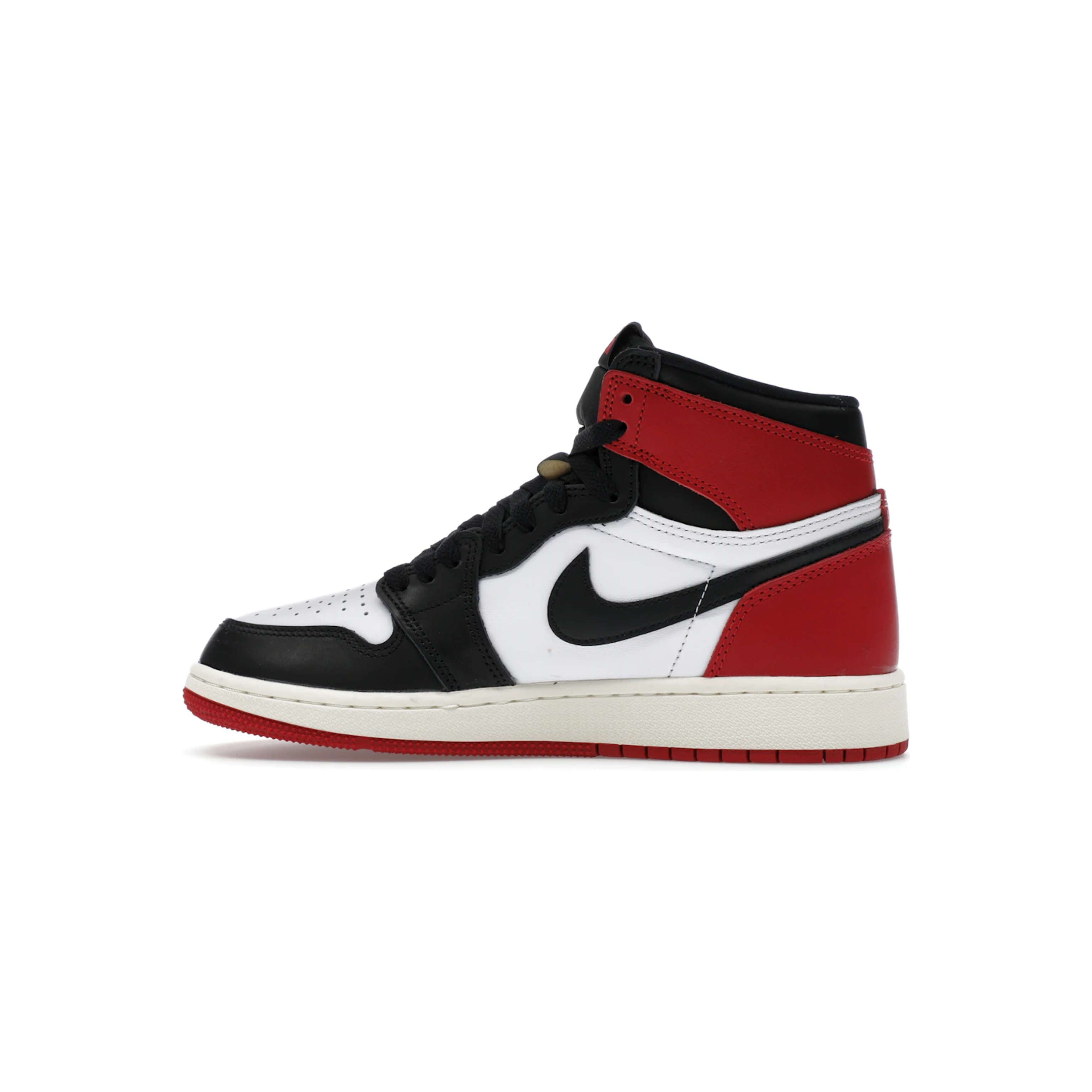 jordan_1_retro_high_og_black_toe_reimagined_gs_1