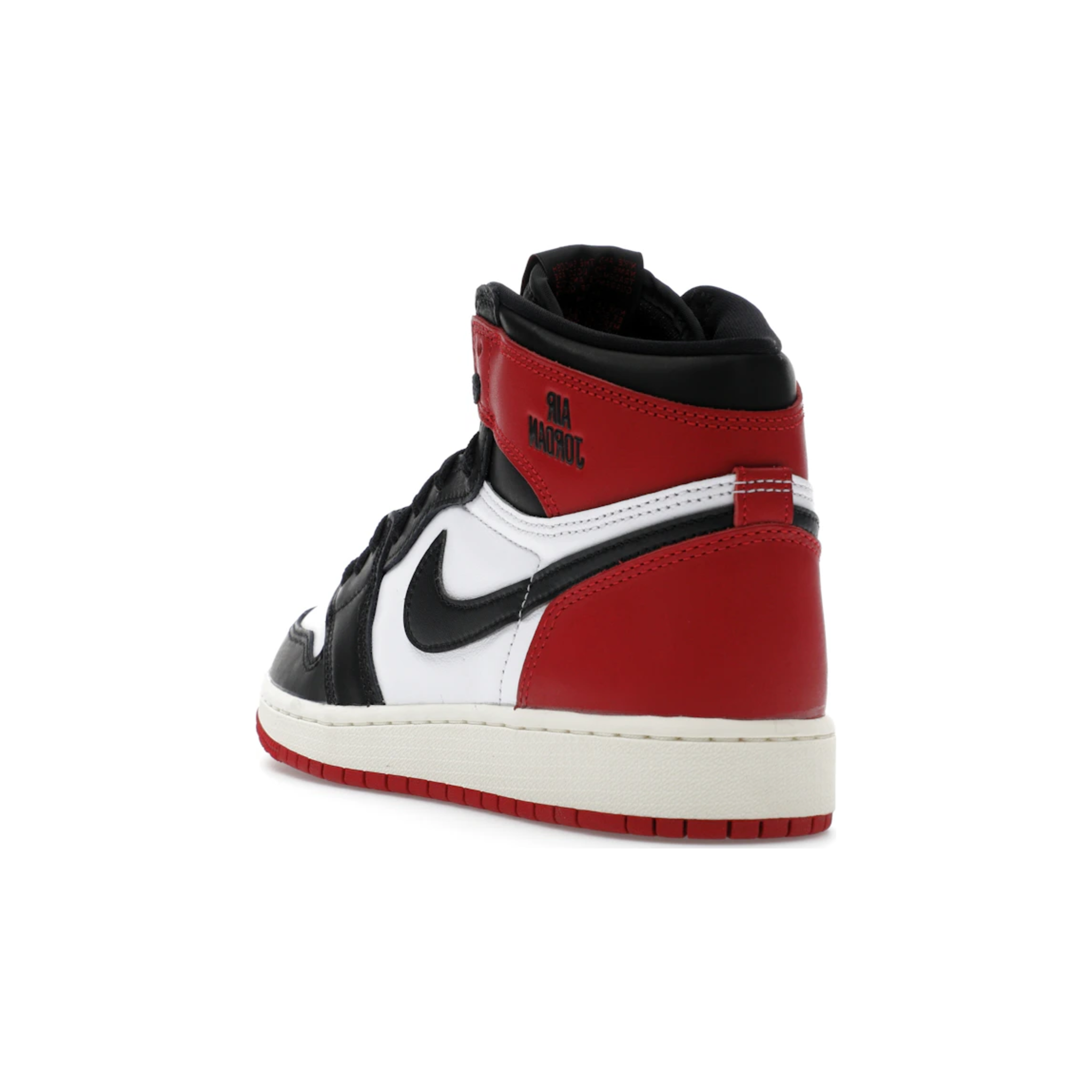 jordan_1_retro_high_og_black_toe_reimagined_gs_2