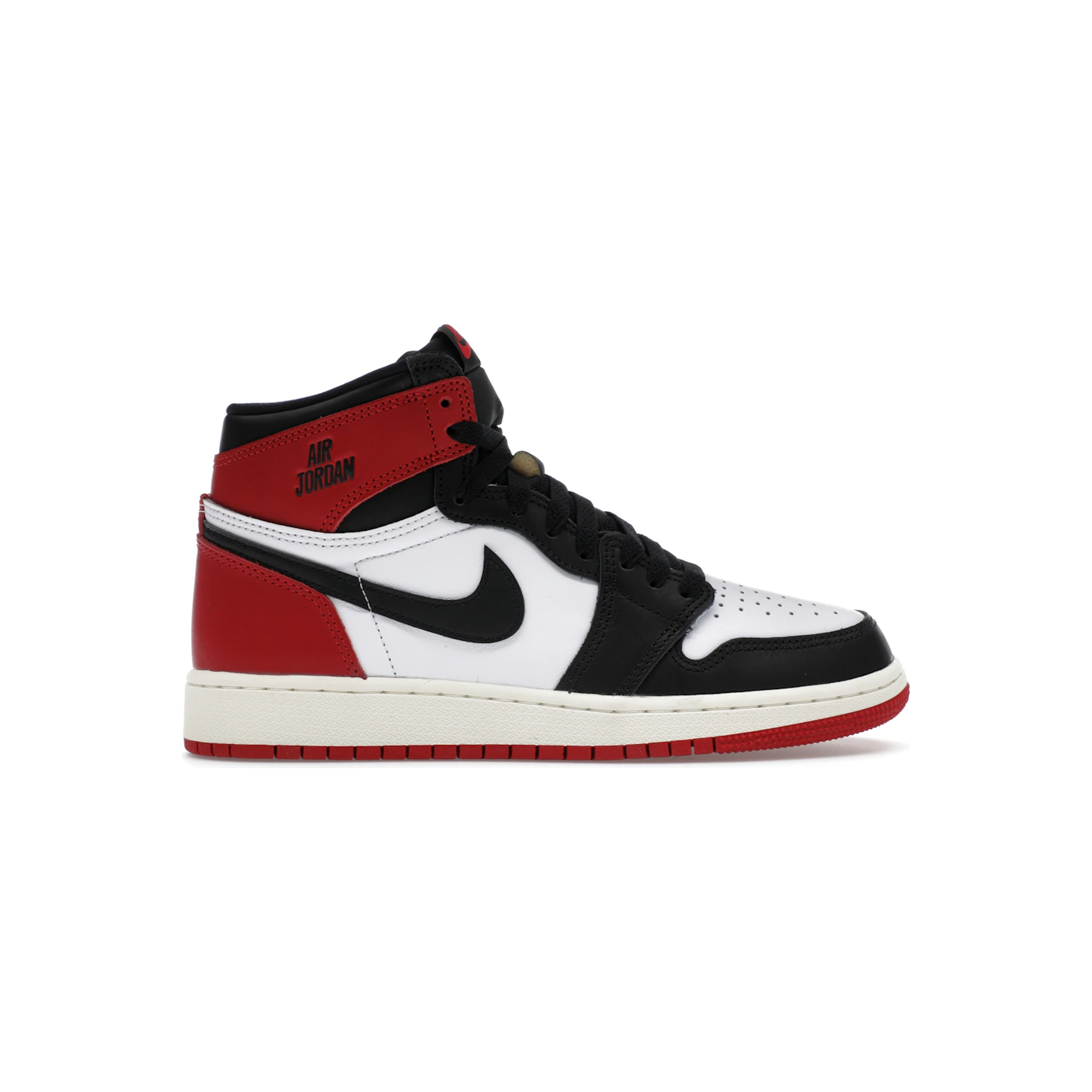 jordan_1_retro_high_og_black_toe_reimagined_gs_0