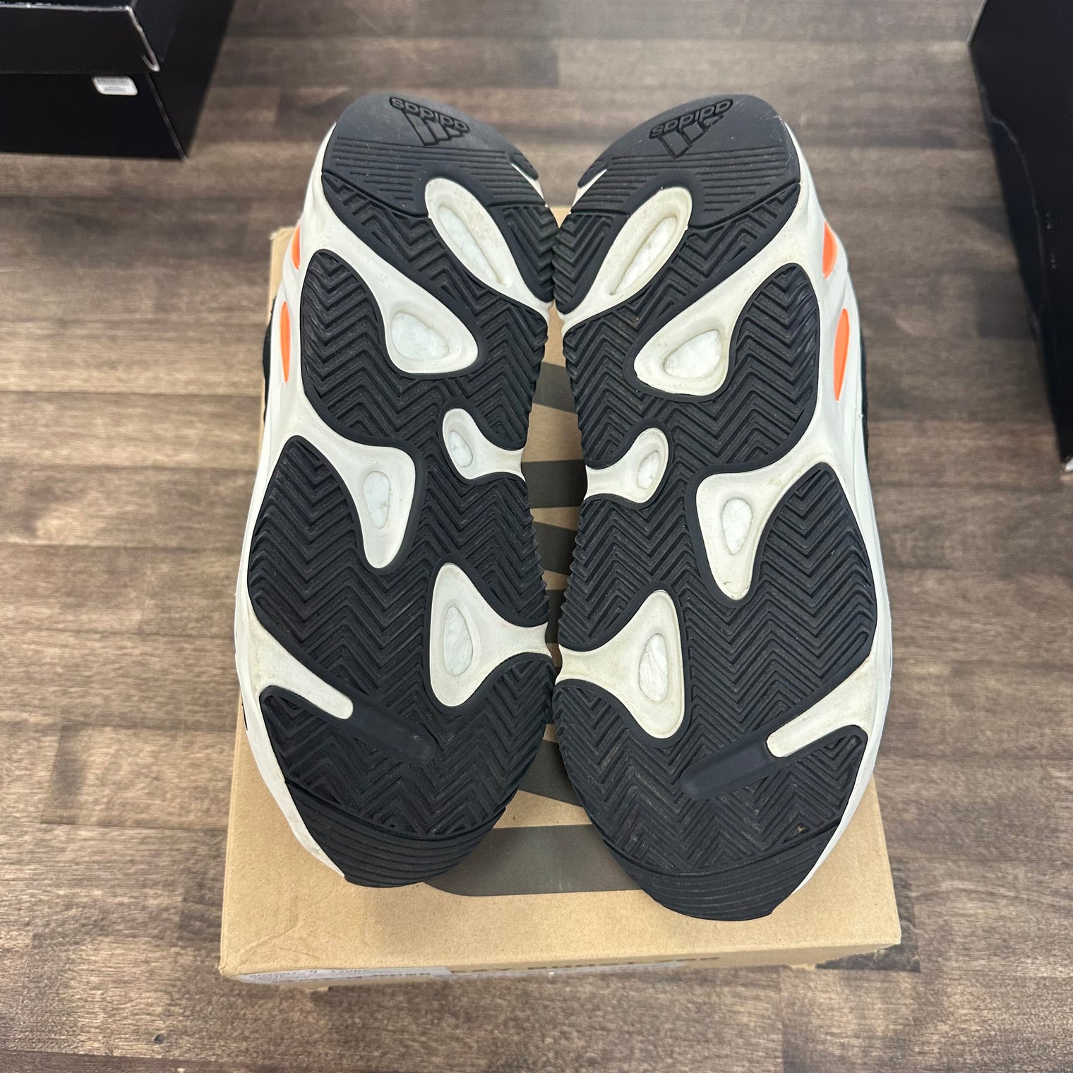 Wave Runner Yeezy 700 (Used)