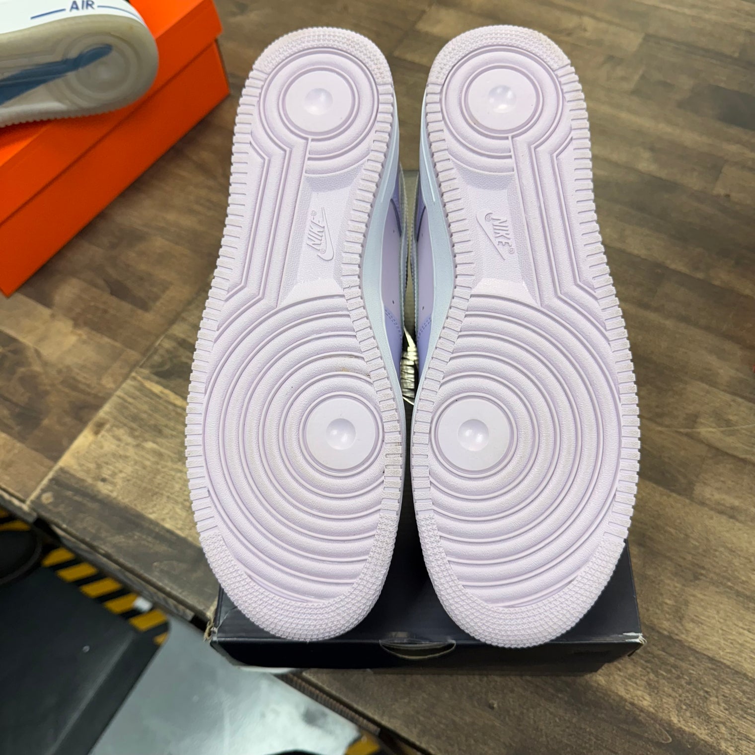 Hydrangeas Patent Air Force 1 Low (USED)