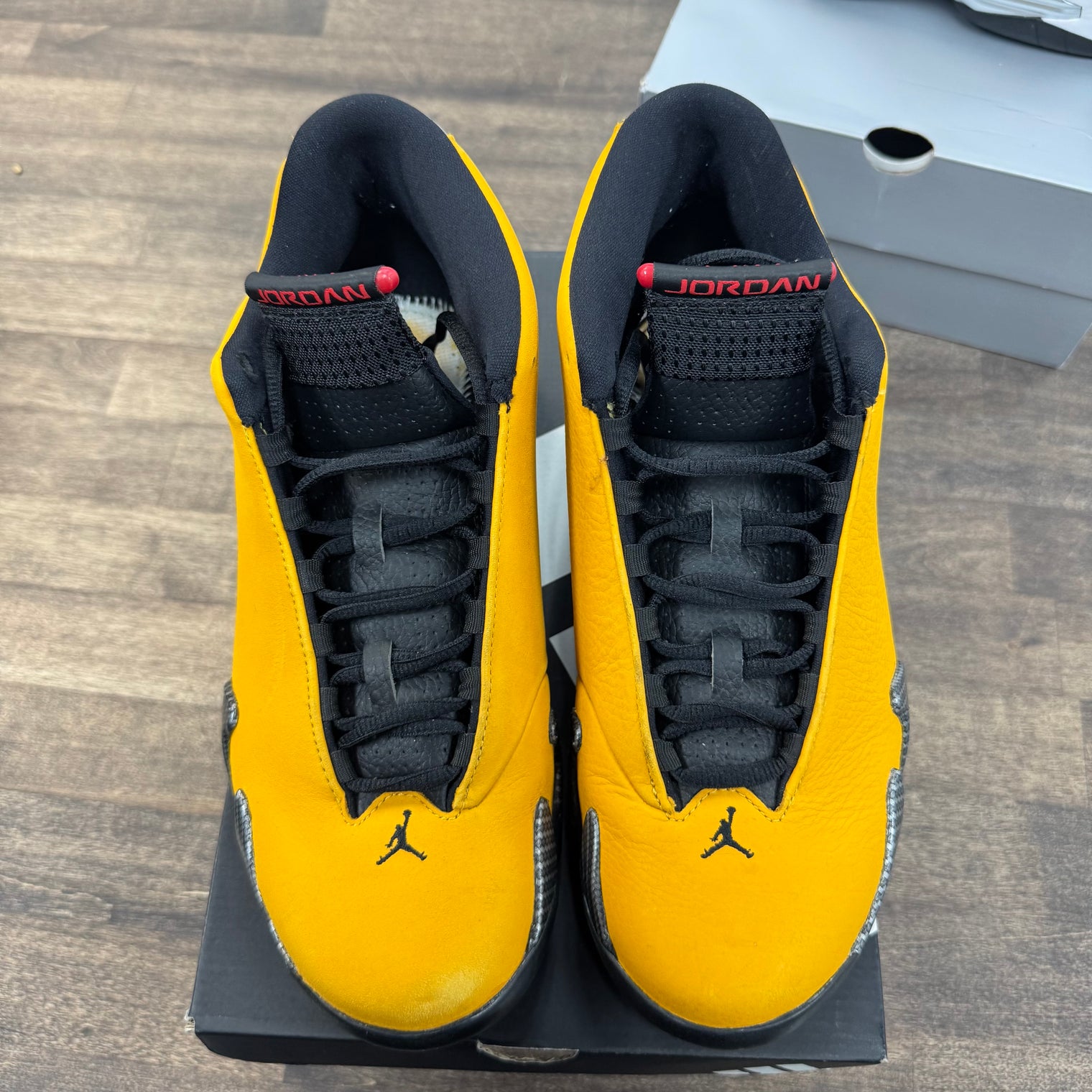 Ferrari Jordan 14 Retro (USED, No Insoles, Replacement Box)