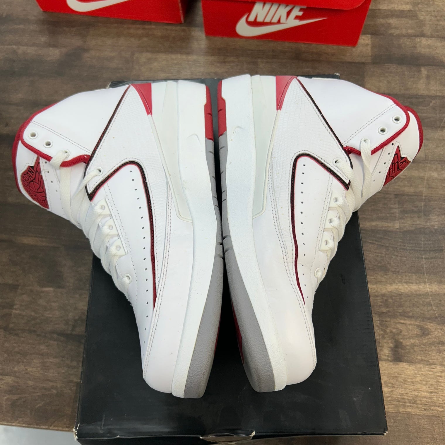 White Red Jordan 2 Retro (2014) (Used)