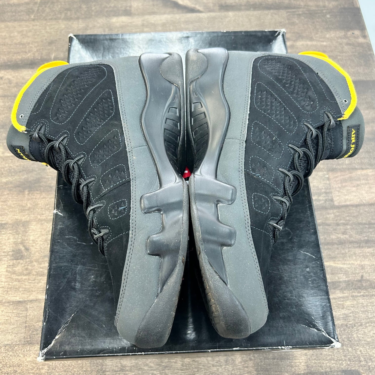 University Gold Jordan 9 Retro (USED)