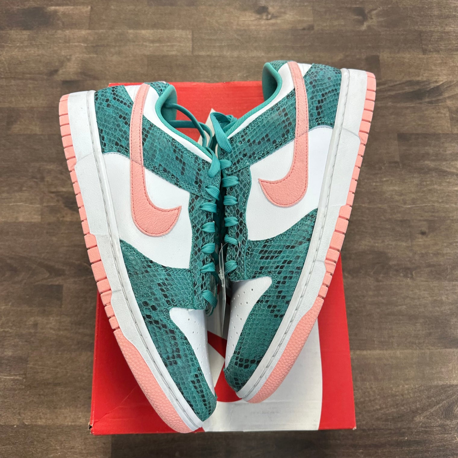 Snakeskin Washed Teal Bleached Coral Nike Dunk Low (USED)