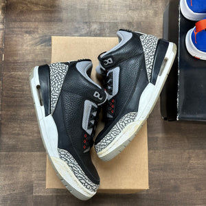 Jordan 3 Retro Black Cement (2018) Size 8.5 (Pre-Owned)