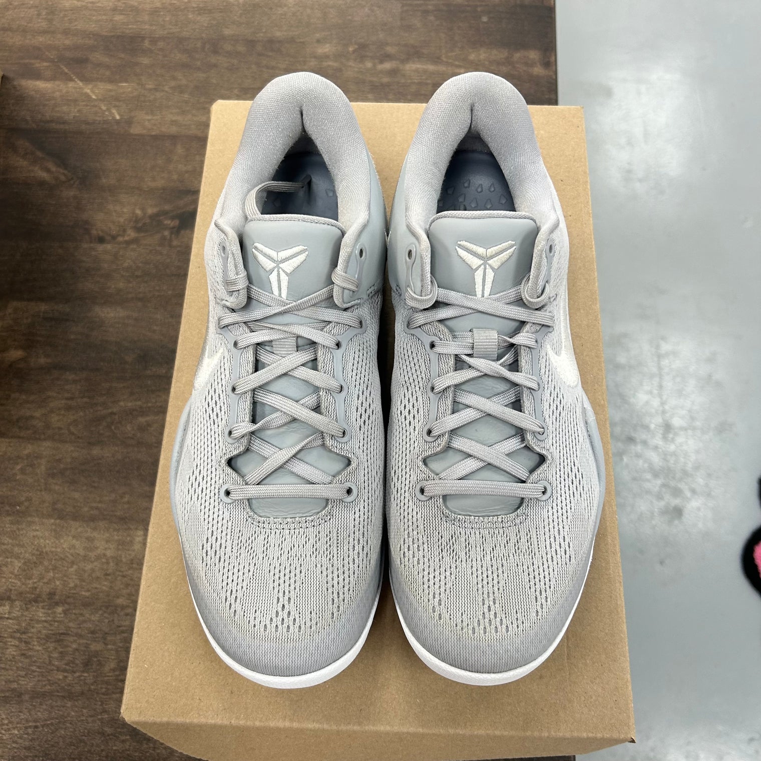 Wolf Grey Kobe 8 Protro (USED,No Box)