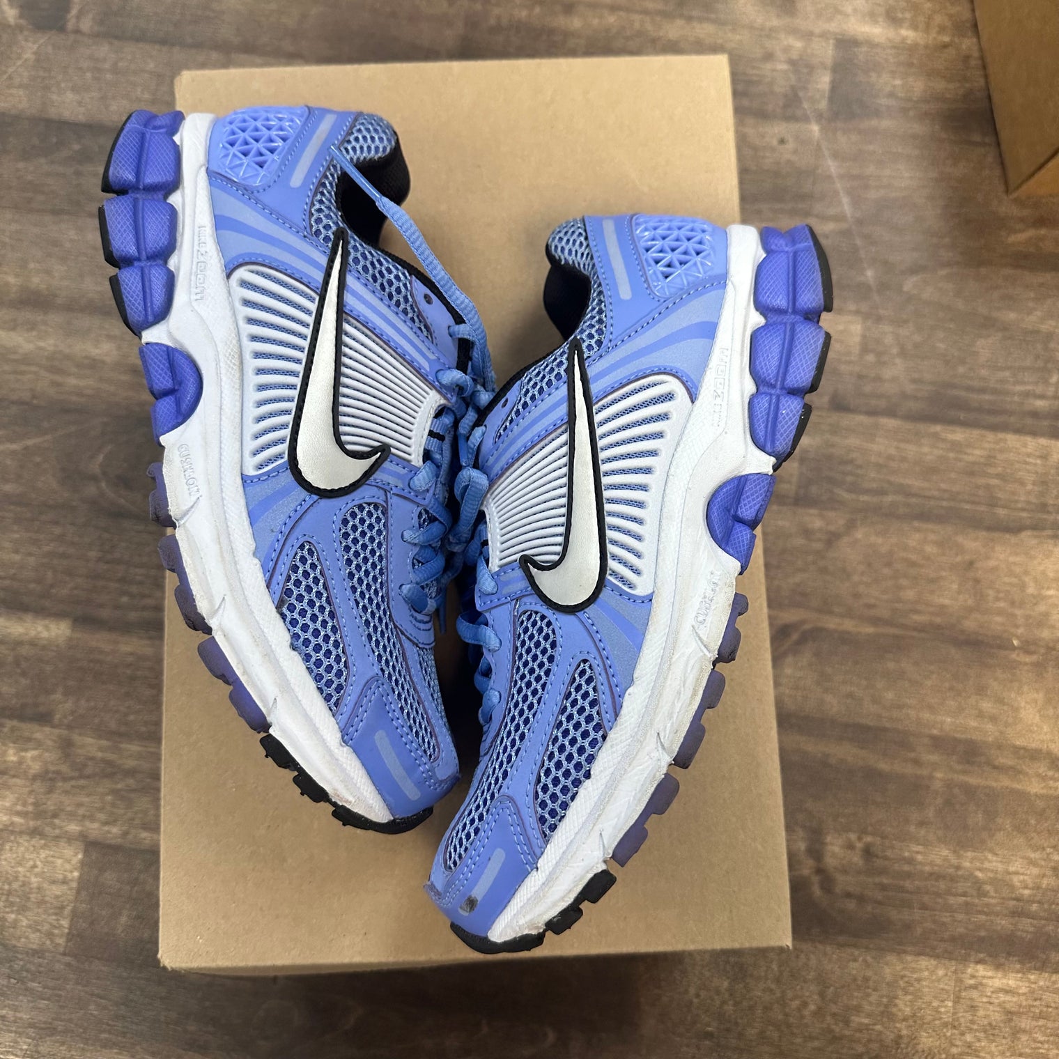 (W) Royal Pulse Nike Zoom Vomero 5 (Used, No Box)