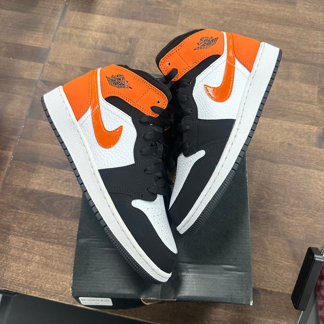 (GS) Shattered Backboard Jordan 1 Mid