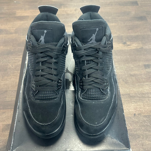Black Cat Jordan 4 (USED)