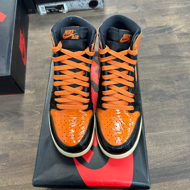 (GS) Shattered Backboard 3.0 Jordan 1 High (USED)