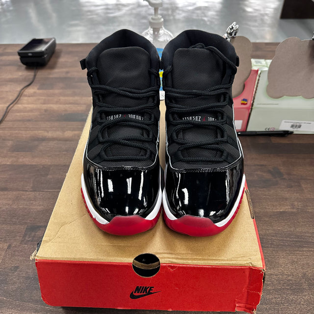 Bred Jordan 11 (2019) (USED)