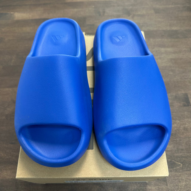 Azure Yeezy Slide (USED)