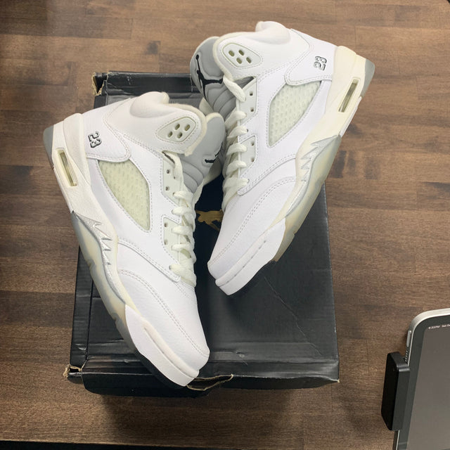 (GS) White Metallic Jordan 5