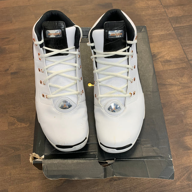 Copper Jordan 17 (USED)