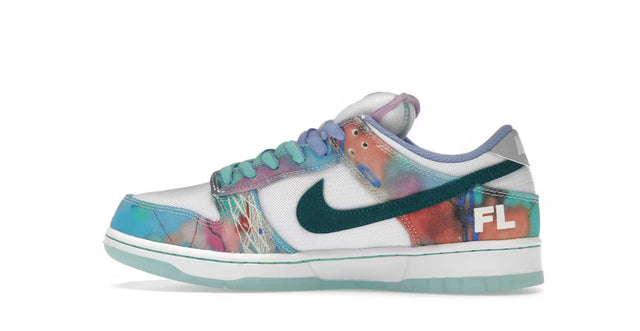 Futura Labratories Nike SB Dunk Low
