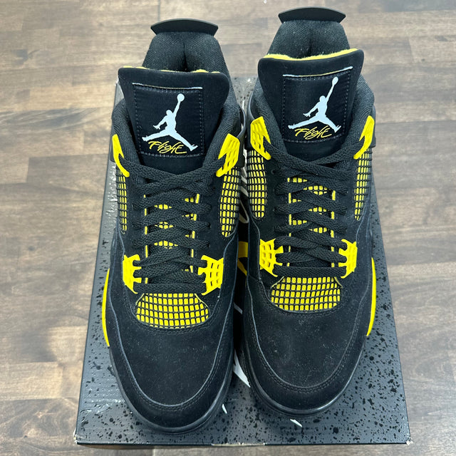 Yellow Thunder Jordan 4 (USED)
