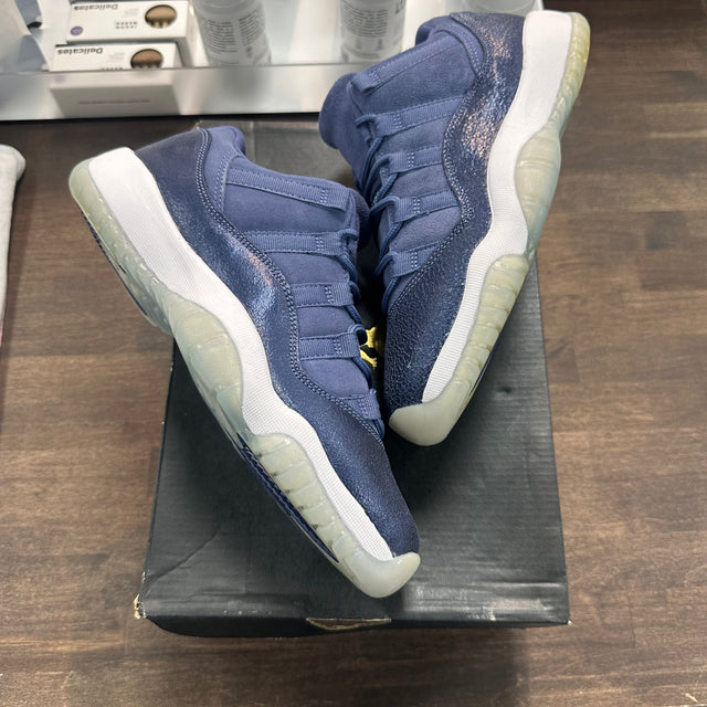 Blue Moon Jordan 11 Low (GS)