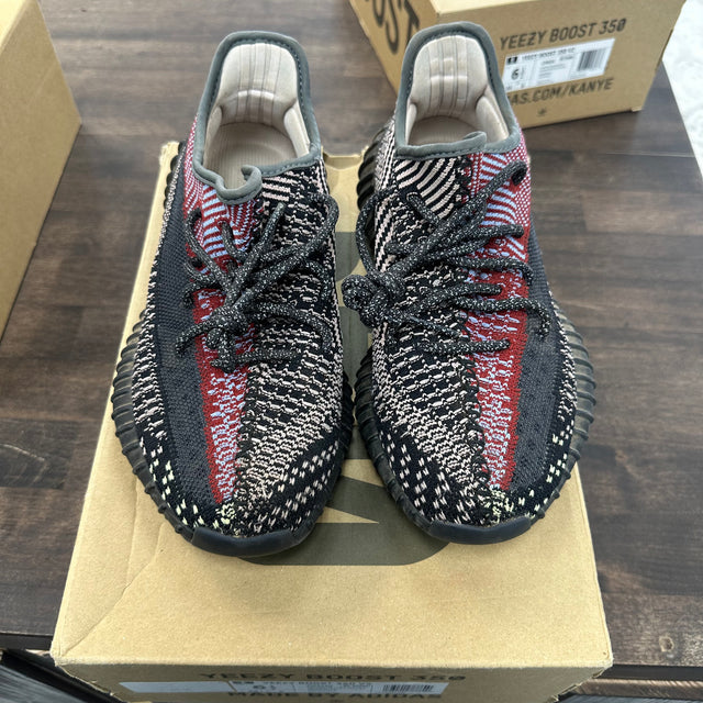 Yecheil Yeezy 350 (USED)