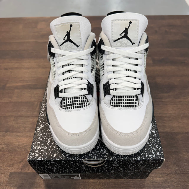 Military Black Jordan 4 (USED)