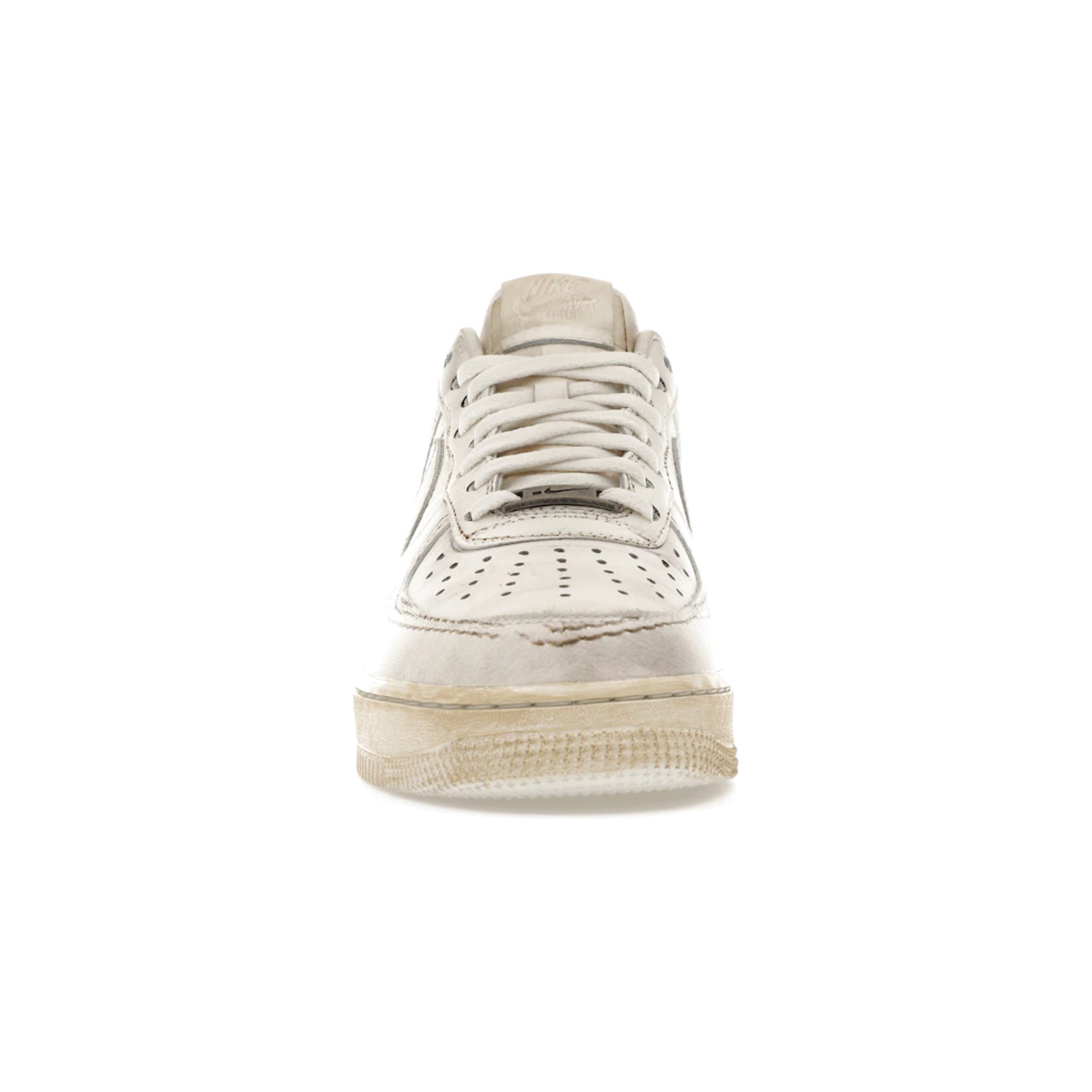 nike_air_force_1_low_swoosh_dirty_triple_white_3