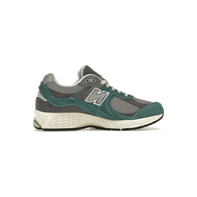 new_balance_2002_r_new_spruce_magnet_1