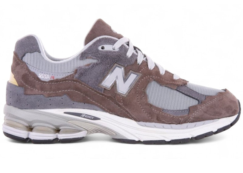 New Balance 2002R Protection Pack Cortado Raincloud