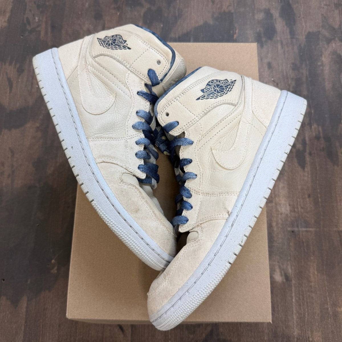 Jordan 1 Mid SE Sanddrift (Women's) Size 10.5W (Pre-Owned) - Image 1