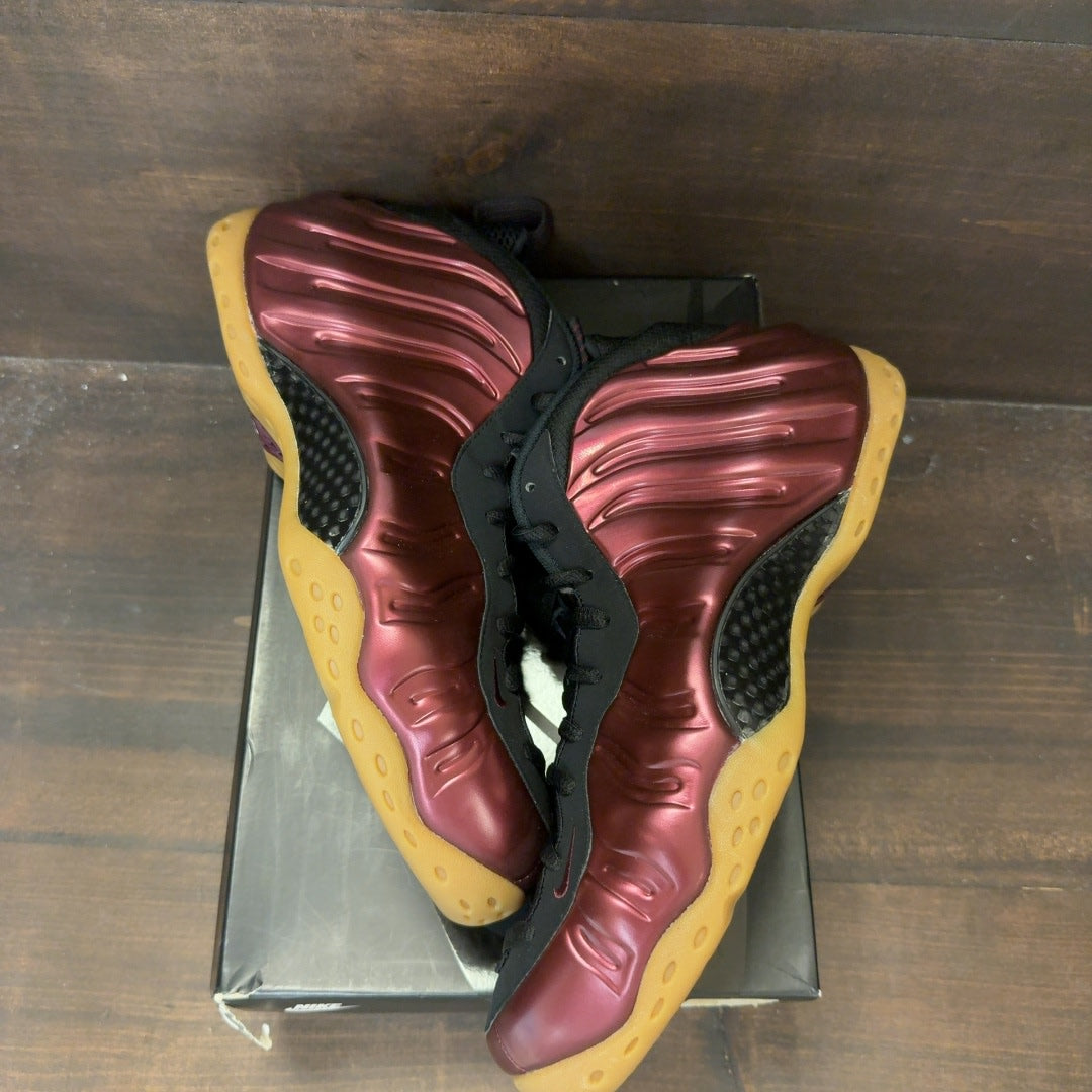 Nike Air Foamposite One Maroon - Image 2