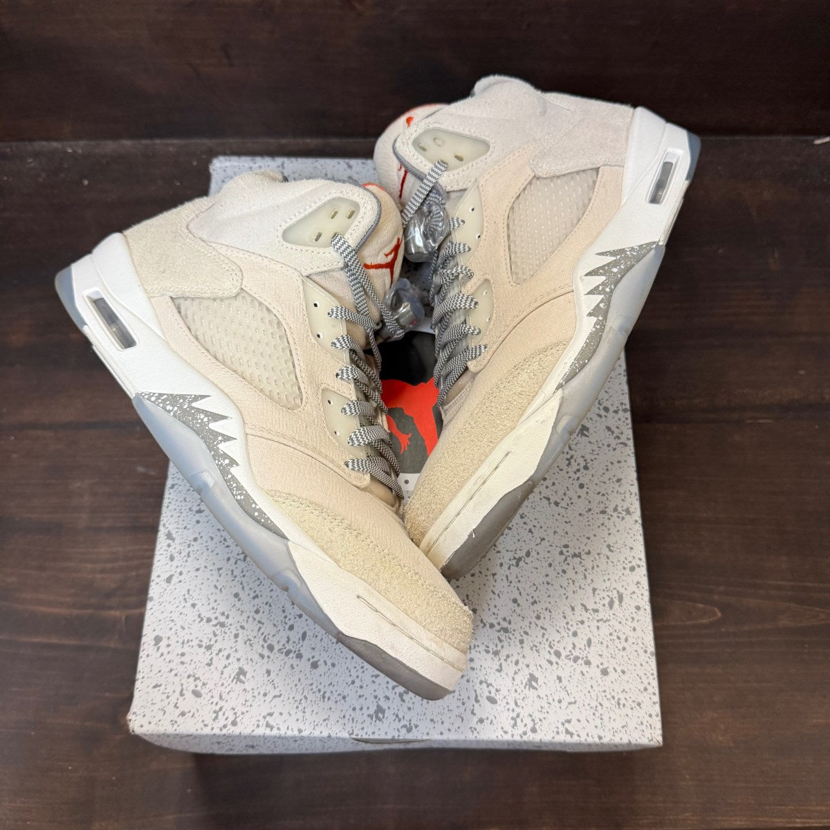 Jordan 5 Retro SE Craft Light Orewood Brown - Image 2