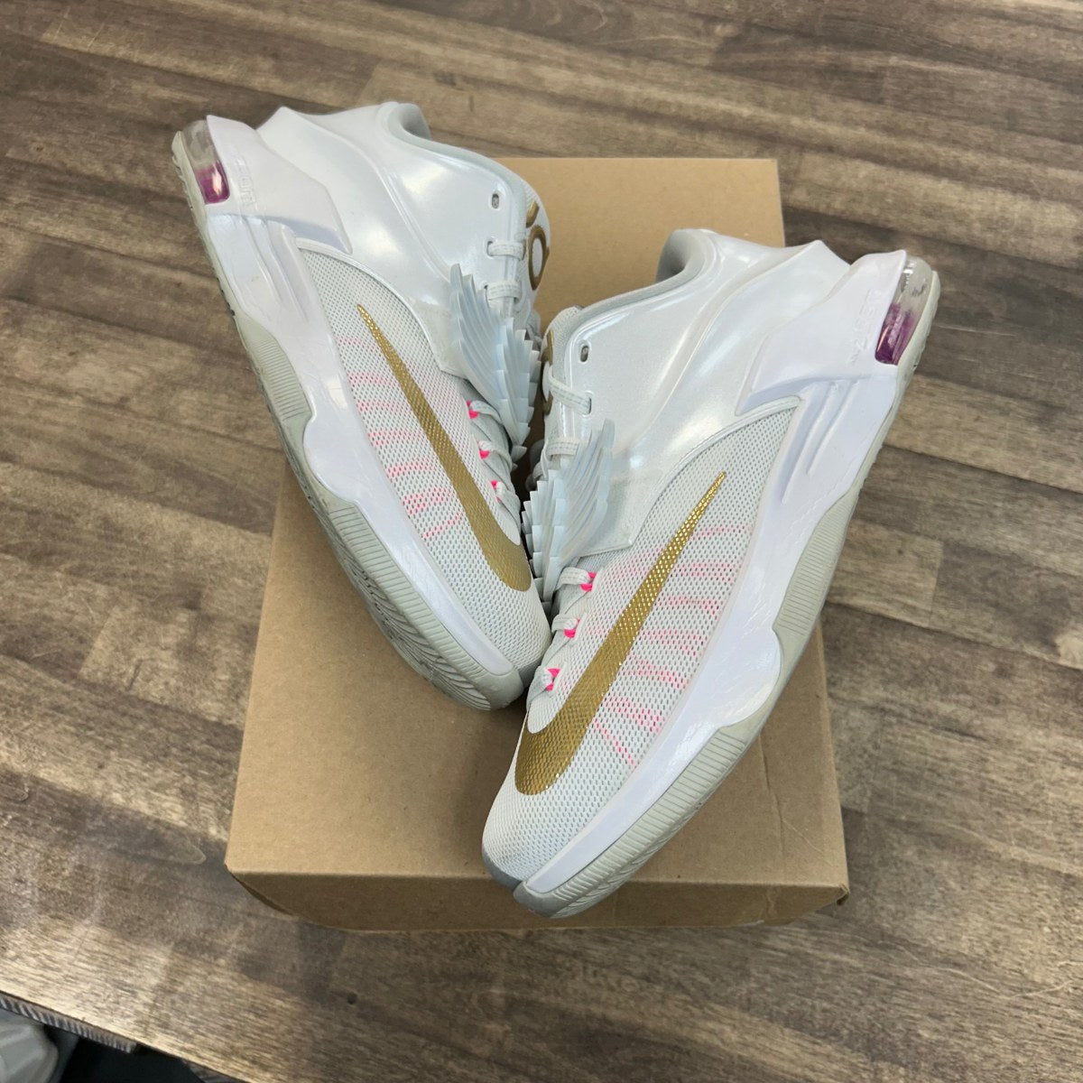 Nike KD 7 Aunt Pearl Size 9 (Pre-Owned) - Image 1