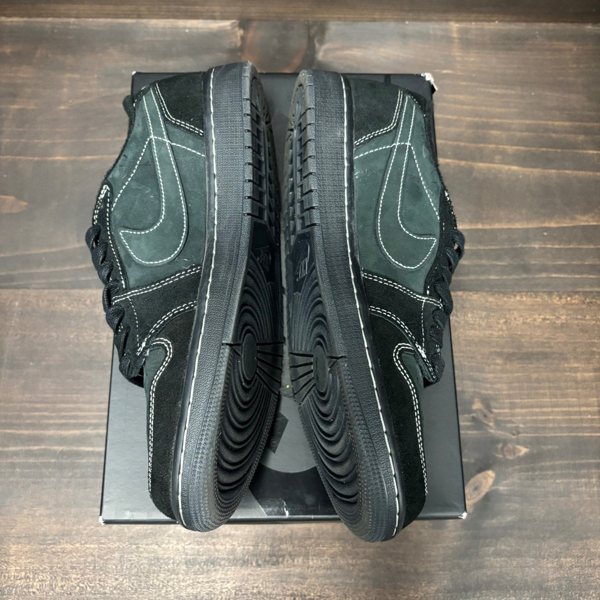 Jordan 1 Retro Low OG SP Travis Scott Black Phantom - Image 4