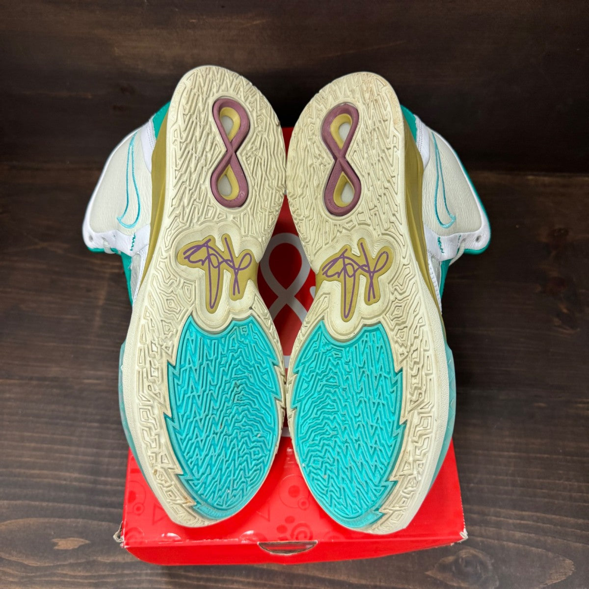 Nike Kyrie Infinity Keep Sue Fresh - Image 6