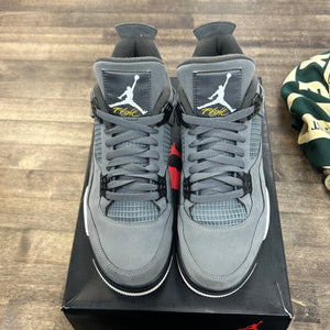 Jordan 4 Retro Cool Grey (2019) Size 9 (Pre-Owned) - Image 2