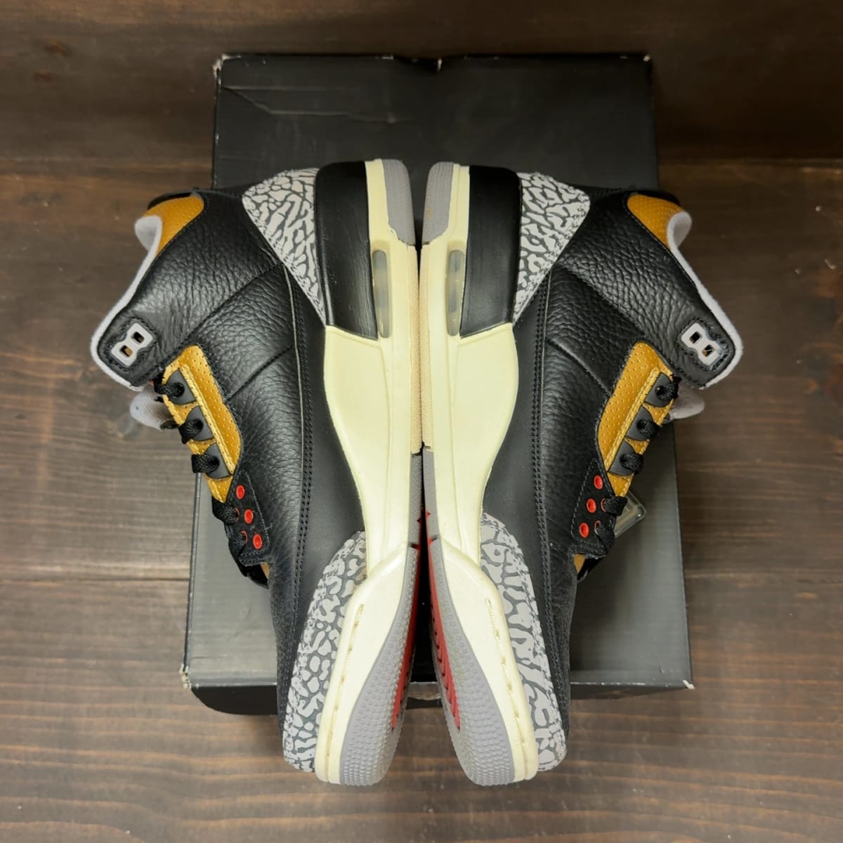 Jordan 3 Retro Black Cement Gold (Women's) Size 10.5W (Pre-Owned) - aux
