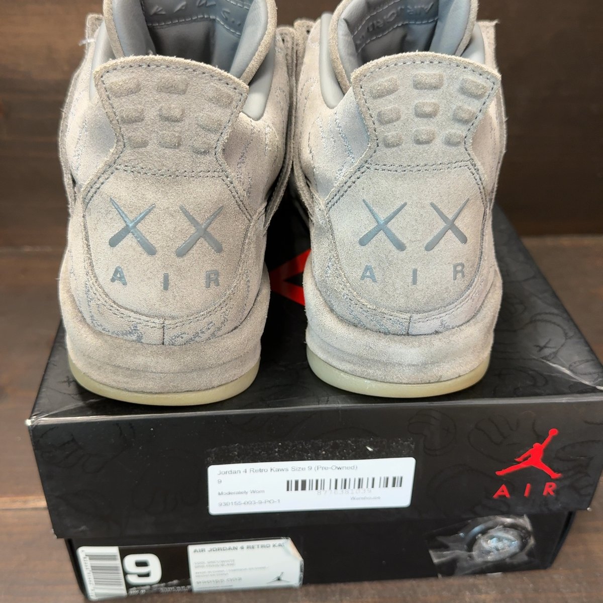 Jordan 4 Retro Kaws Size 9 (Pre-Owned) - aux