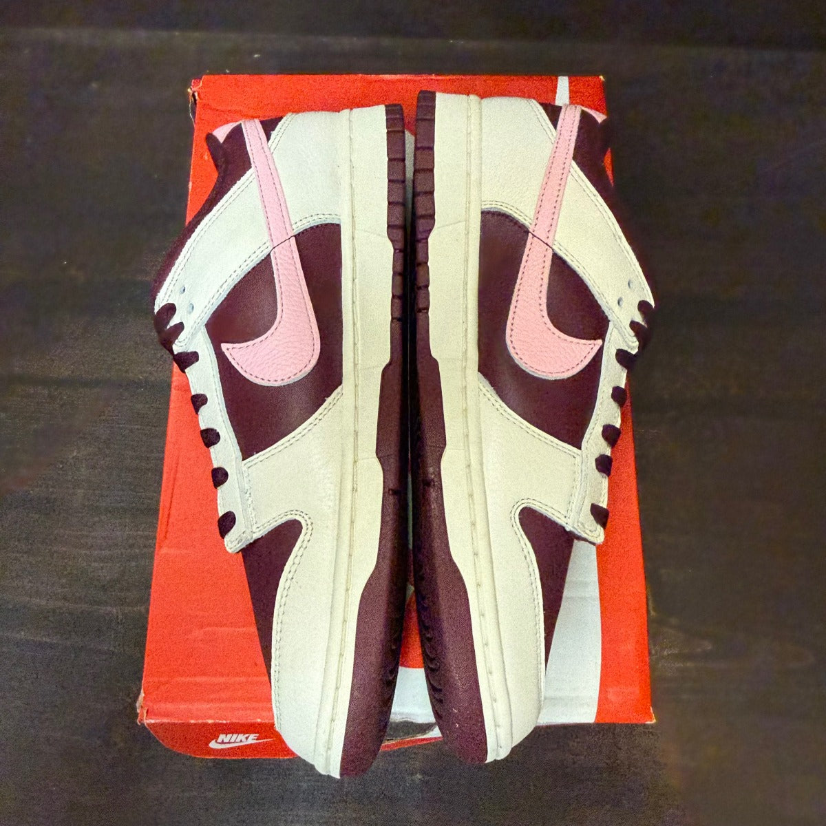 Nike Dunk Low Retro PRM Valentine's Day (2023) Size 10 (Pre-Owned)