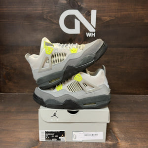 Jordan 4 Retro SE 95 Neon (GS) - Image 2