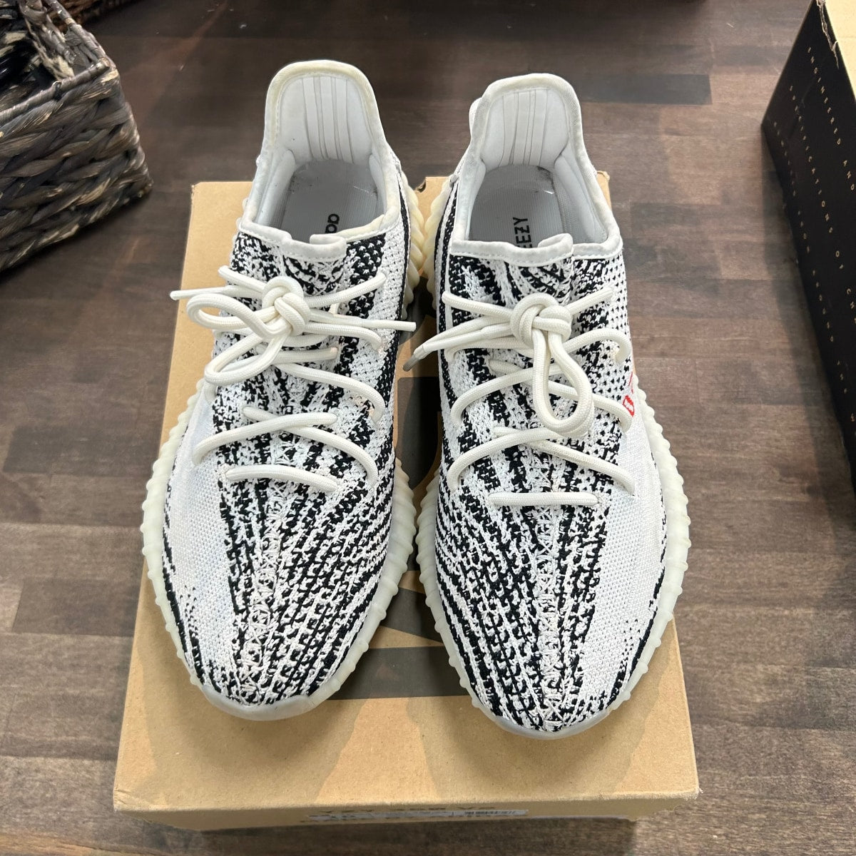 adidas Yeezy Boost 350 V2 Zebra - Image 2