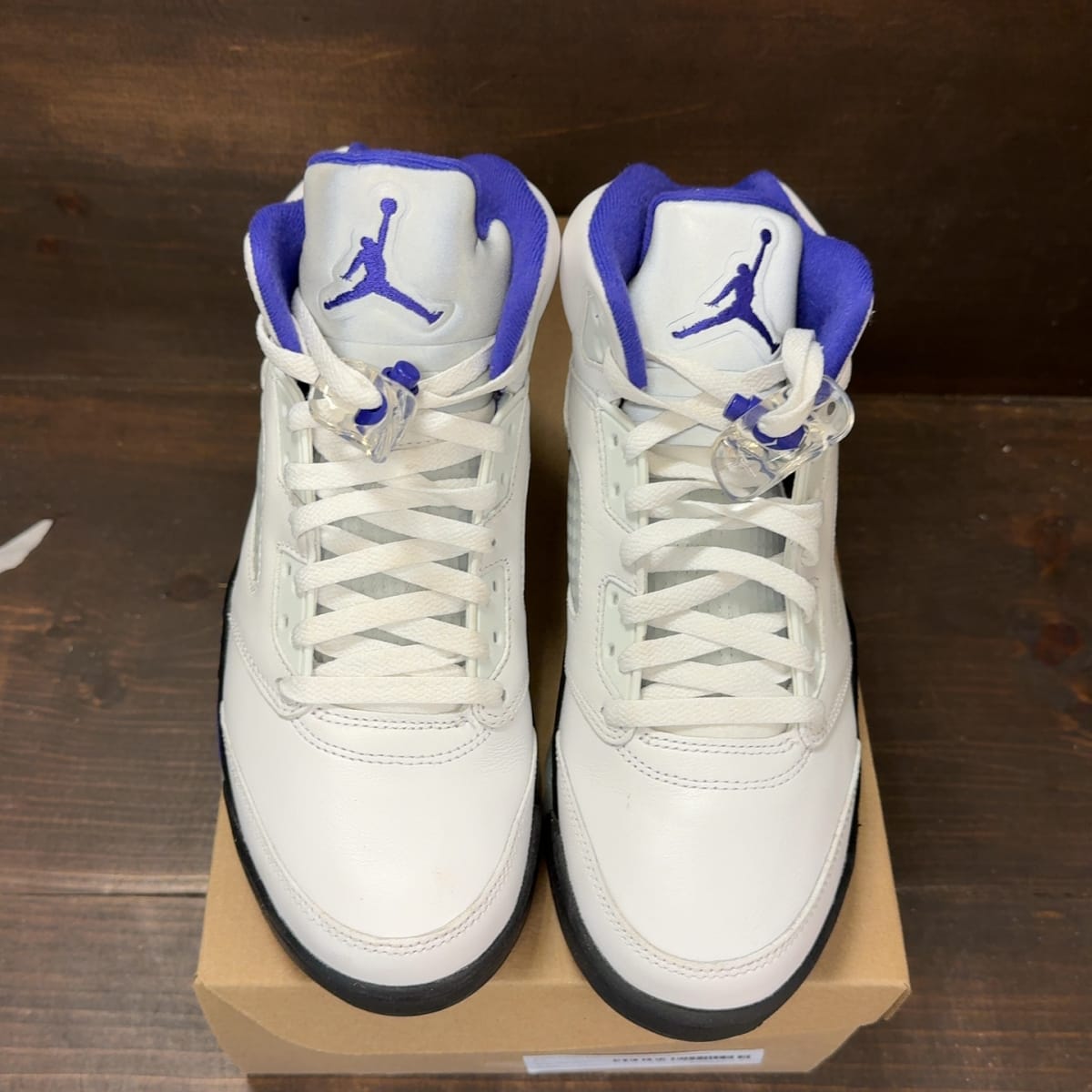 Jordan 5 Retro Dark Concord Size 8.5 (Pre-Owned) - tag