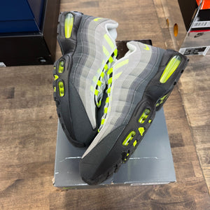 Nike Air Max 95 OG Big Bubble Neon (2025/2026) Size 13 (Pre-Owned) - Image 1
