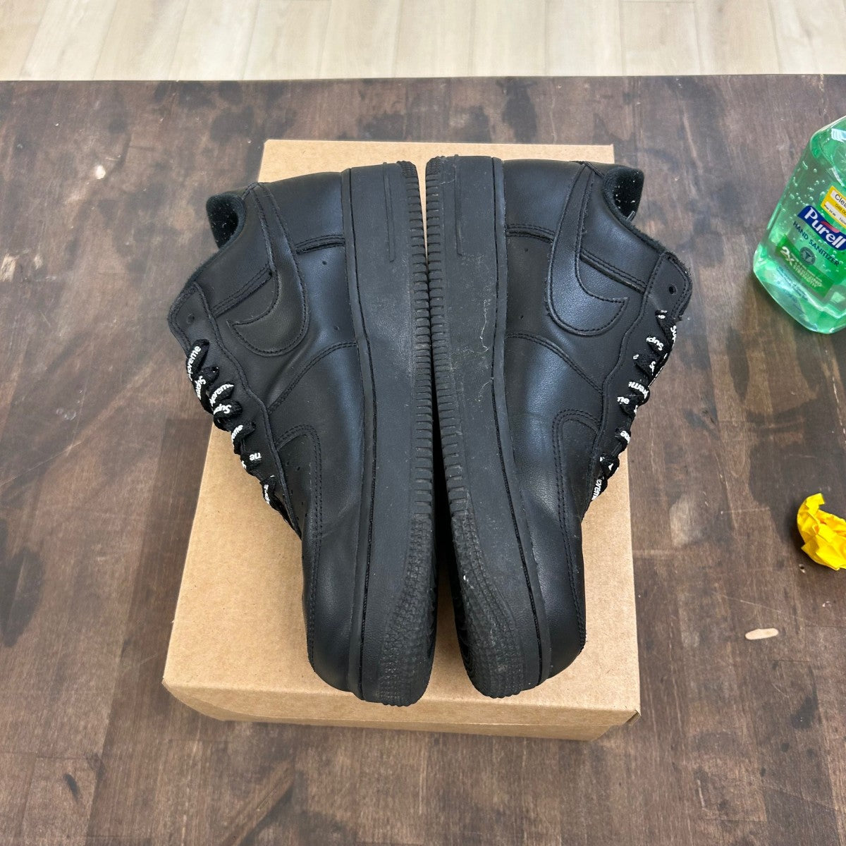 Nike Air Force 1 Low Supreme Black Size 9.5 (Pre-Owned) - Image 3